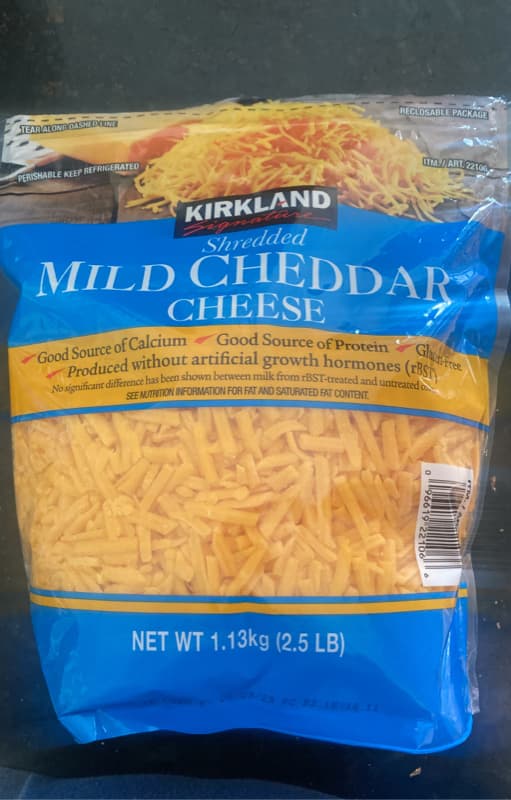 Kirkland Signature Shredded Mild Cheddar Cheese