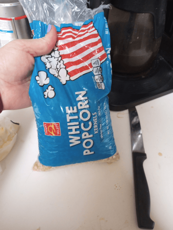 Sunny Select White Popcorn Kernels