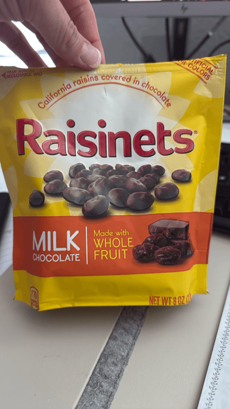 Is it Oats Free? Raisinets Milk Stand Up Bag Ready Case