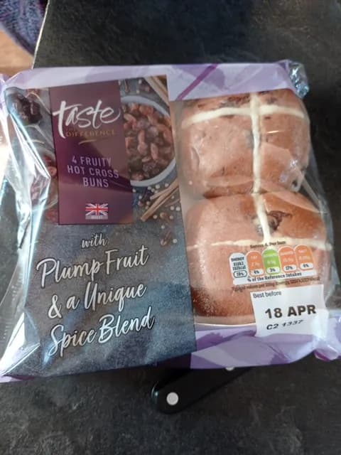 Sainsbury'S Taste The Difference 4 Fruity Hot Cross Buns