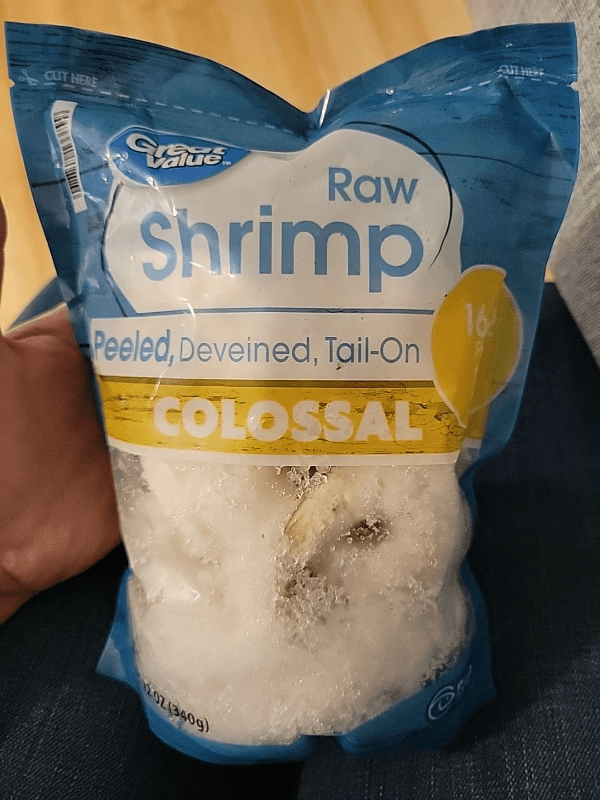Great Value Peeled, Deveined, Tail-On Colossal Raw Shrimp