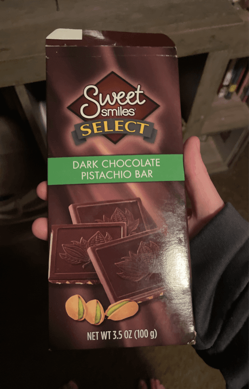 Sweet Smiles Select Dark Chocolate Pistachio Bar