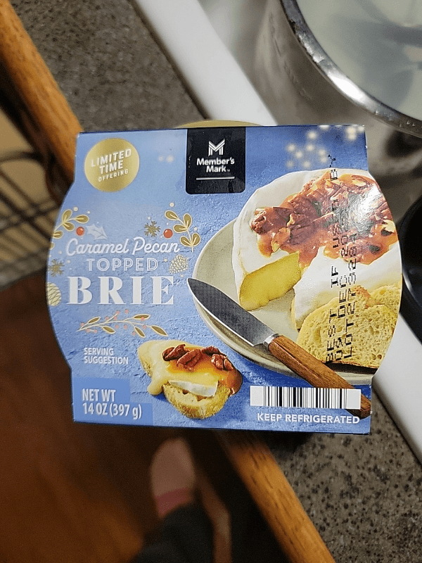 Member'S Mark Caramel Pecan Topped Brie