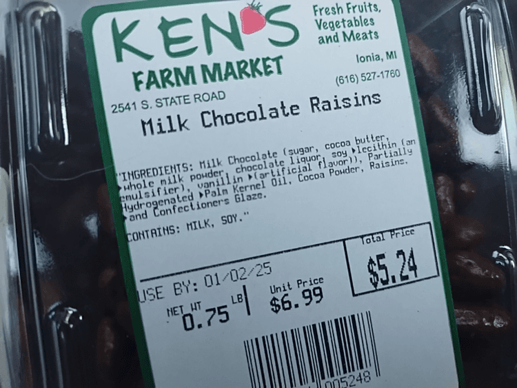 Ken'S Farm Market Milk Chocolate Raisins