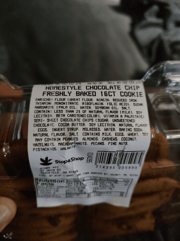The Bakery Stop & Shop Homestyle Chocolate Chip Freshly Baked Cookie