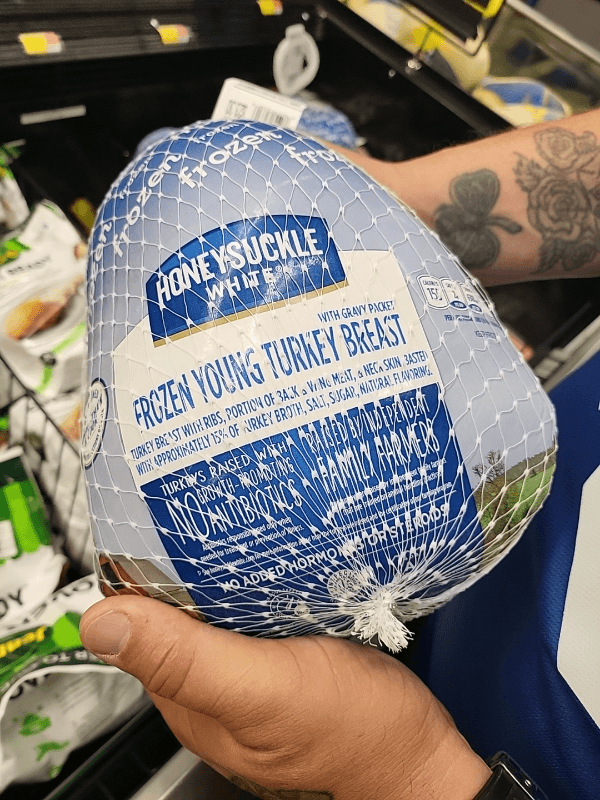 Honey Suckle White  Young Turkey Breast With Gravy