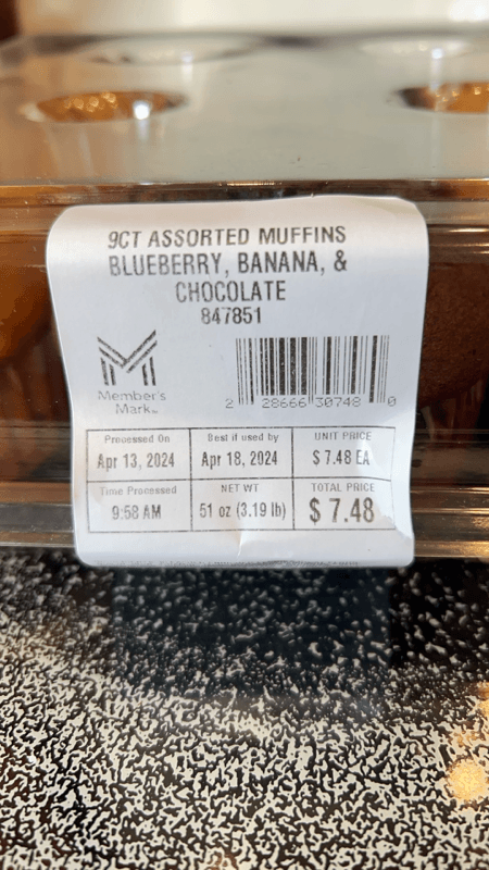 Member'S Mark Assorted Muffins Blueberry, Banana, & Chocolate