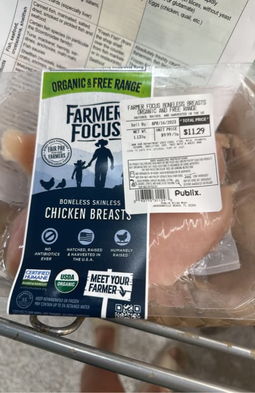 Farmer Focus Boneless Skinless Chicken Breasts