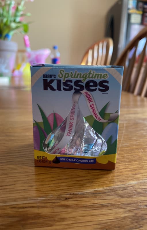 Hershey'S Springtime Kisses Solid Milk Chocolate