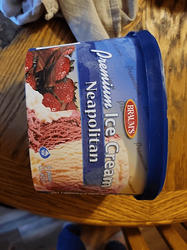 Braum'S Neapolitan Premium Ice Cream