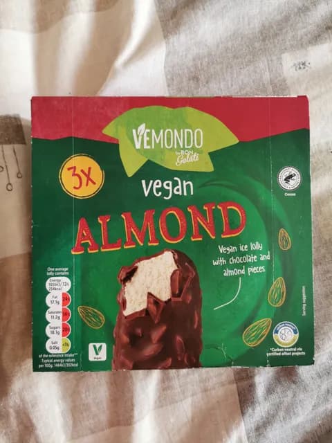 Vemondo By Bon Gelati Vegan Almond Vegan Ice Lolly With Chocolate And Almond
