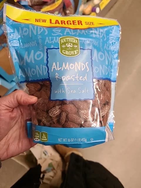 Southern Grove Almonds Roasted With Sea Salt
