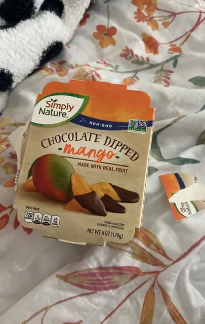 Simply Nature Chocolate Dipped Mango