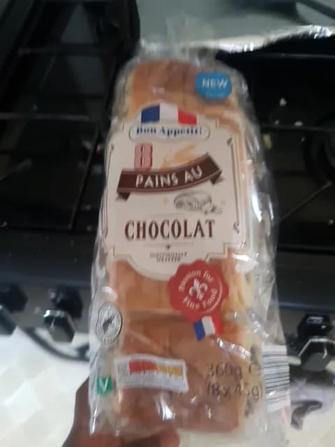Bon Appetit! 8 Pains Au Chocolat