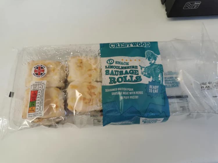 Crestwood 10 Snack Lincolnshire Sausage Rolls