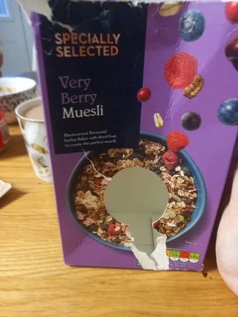 Specially Selected Very Berry Muesli