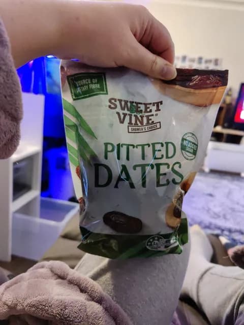 Sweet Vine Grower'S Choice Pitted Dates