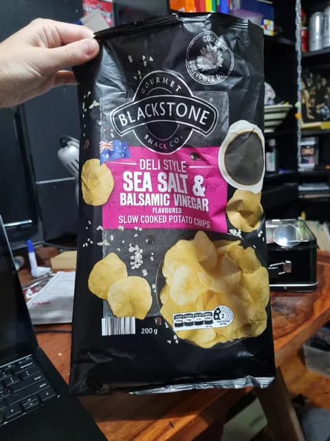 Blackstone Deli Style Sea Salt & Balsamic Vinegar Flavoured Slow Cooked Potato Chips