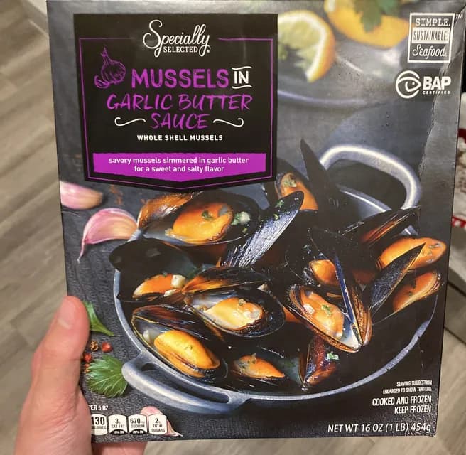Specially Selected Mussels In Garlic Butter Sauce