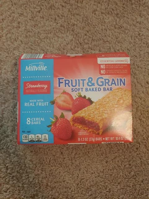 Millville Fruit & Grain Soft Baked Bar Strawberry Naturally Flavored