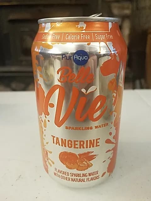 Puraqua Belle Vie Sparkling Water, Tangerine Flavor