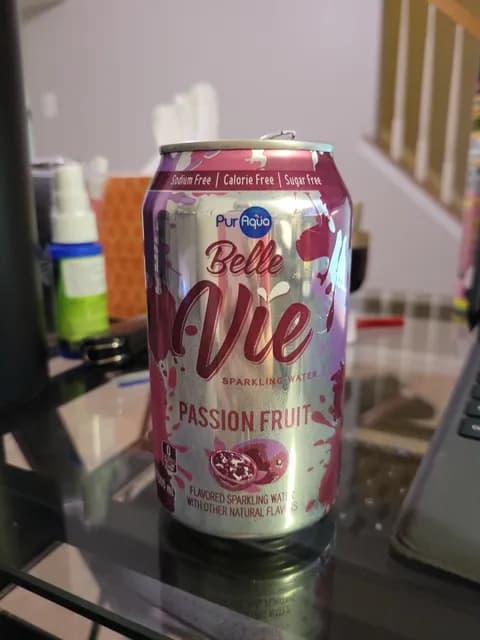 Puraqua Belle Vie Passion Fruit Sparkling Water