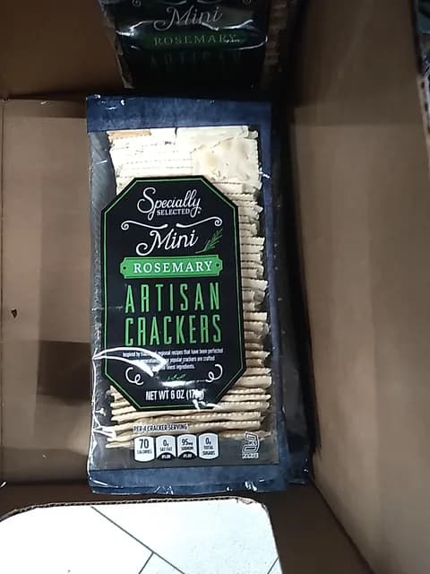 Is it Fish Free? Specially Selected Mini Rosemary Artisan Crackers