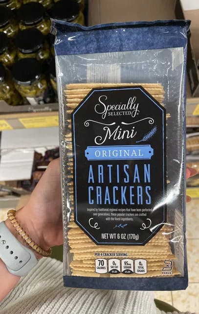 Is it Gelatin free? Specially Selected Original Mini Artisan Crackers