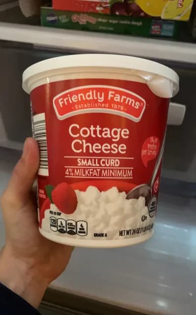 Friendly Farms Small Curd Cottage Cheese