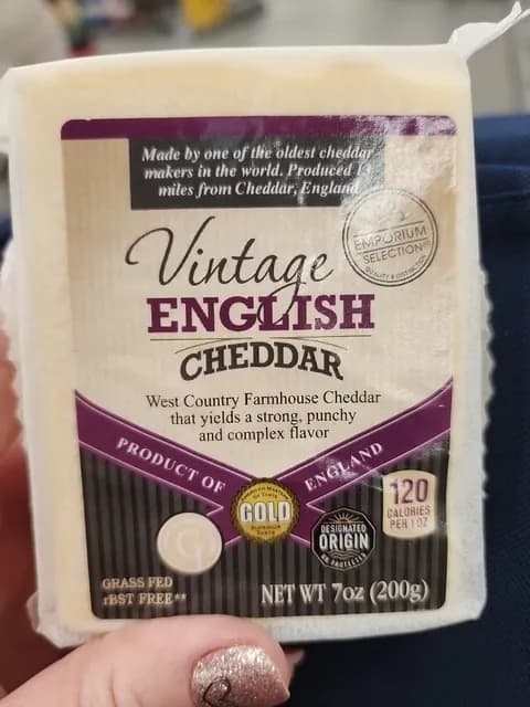 Emporium Selection Vintage English Cheddar