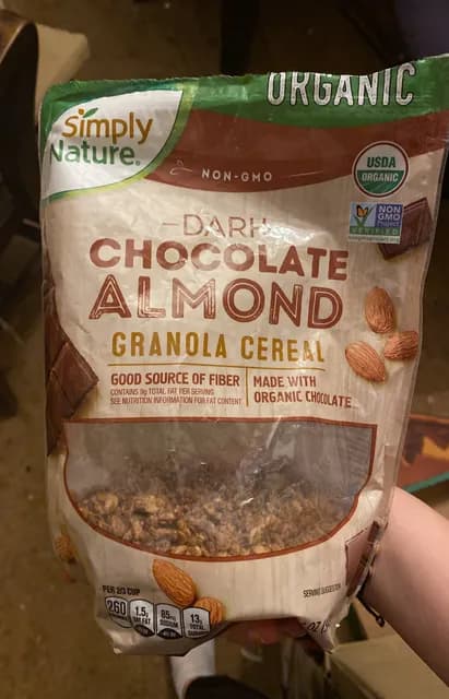 Simply Nature Organic Dark Chocolate Almond Granola Cereal
