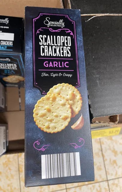 Specially Selected Garlic Scalloped Crackers