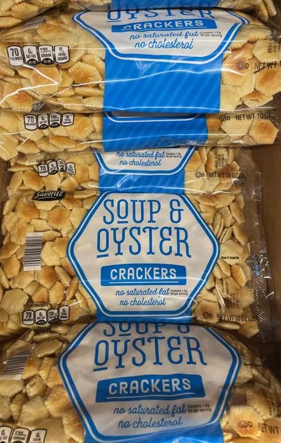 Is it Pescatarian? Savoritz Soup & Oyster Crackers