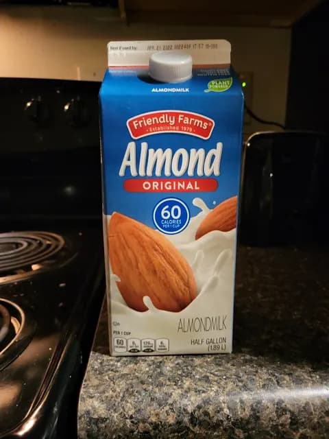 Friendly Farms Almond Orignal Almondmilk