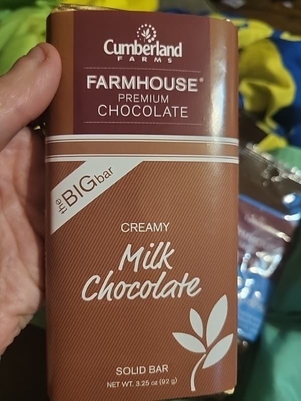 Cumberland Farms Farmhouse Premium Chocolate Creamy Milk Chocolate
