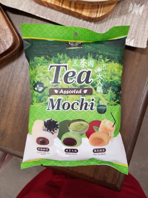 Royal Family Tea Assorted Mochi Bubble Milk Tea Mochi, Matcha Mochi, Thai Tea Mochi