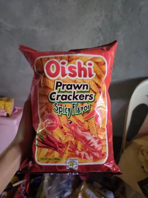 Oishi Spicy Flavor Prawn Crackers