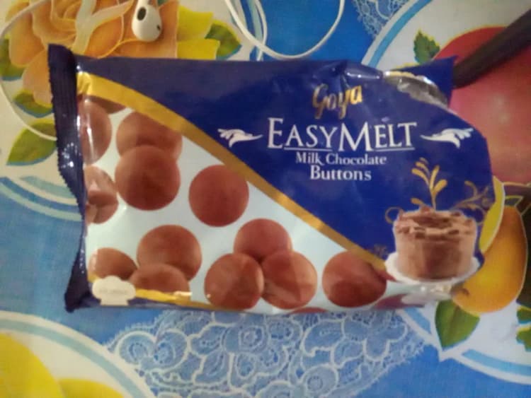 Goya Easy Melt Milk Chocolate Buttons
