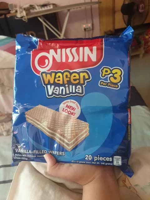 Nissin Vanilla-Filled Wafers