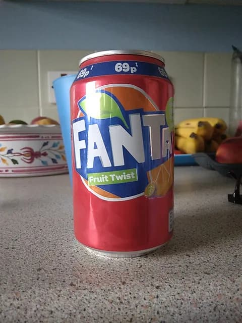 Fanta Fruit Twist