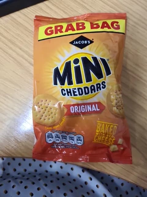 Jacob'S Mini Cheddars Original Cheese Snack Biscuits