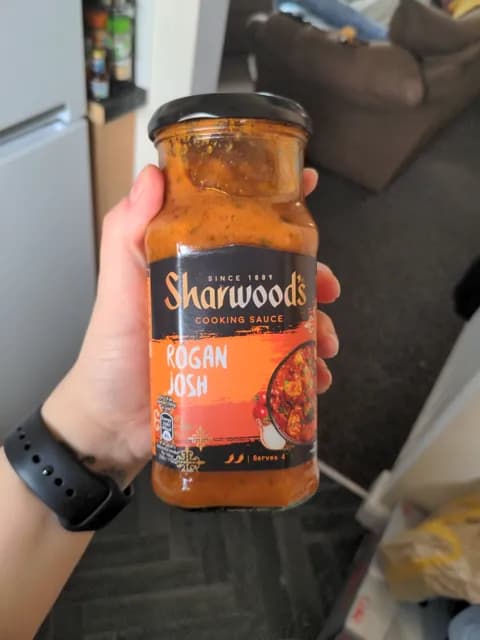 Sharwood'S Rogan Josh Cooking Sauce
