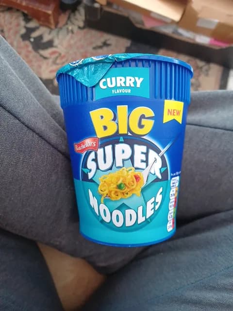Batchelors Big Super Noodles Curry Flavour