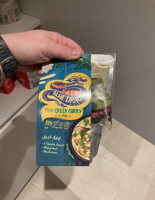 Blue Dragon Thai Green Curry 3 Step