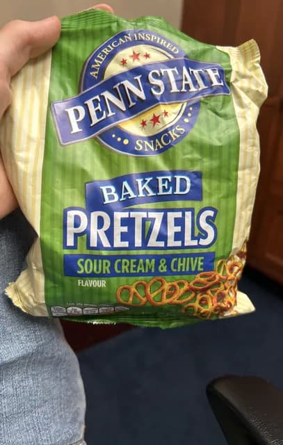Penn State Baked Pretzels Sour Cream & Chive Flavour