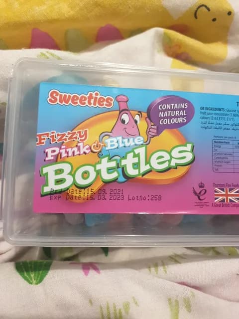 Fizzy Pink & Blue Bottles