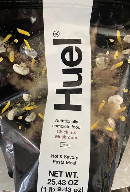 Huel Hot & Savory Chick'N & Mushroom Pasta
