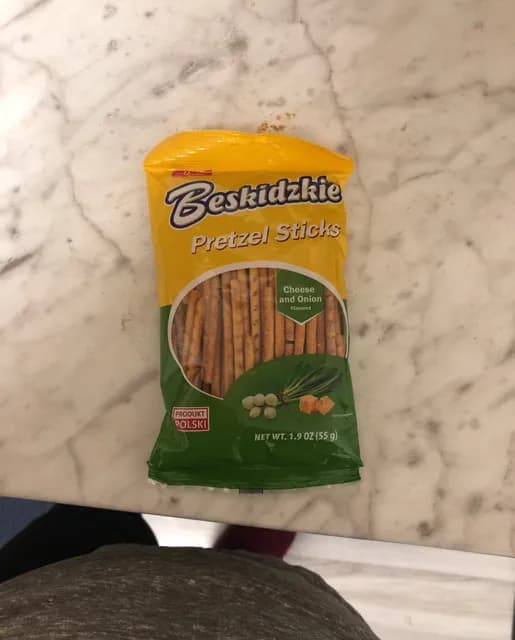 Beskidzkie Cheese And Onion Pretzel