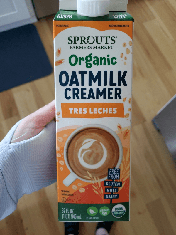 Sprouts Farmers Market Organic Oatmilk Creamer Tres Leches
