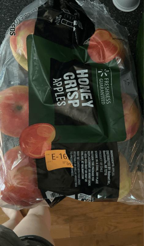 Freshness Guaranteed Honey Crisp Apples